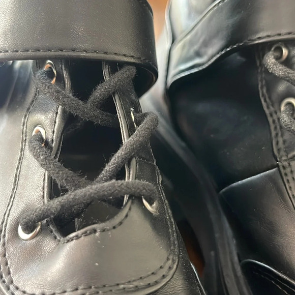 Forever 21 Buckle Chunky Platform Faux Leather lace up Booties size 6.5 - Picture 12 of 16